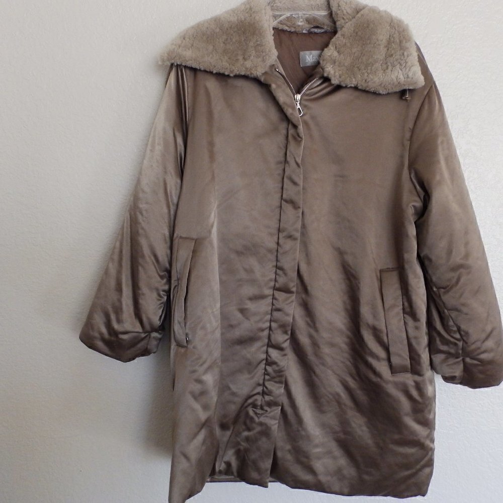 MaxMara fur collar full zip winter windproof jacket sz 8